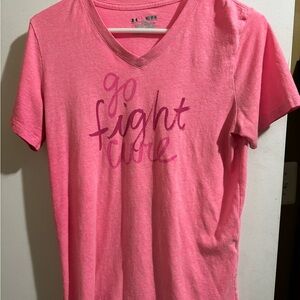 Women’s Under Armour Size Medium Loose Coupe heat gear T-Shirt V Neck Go Fight